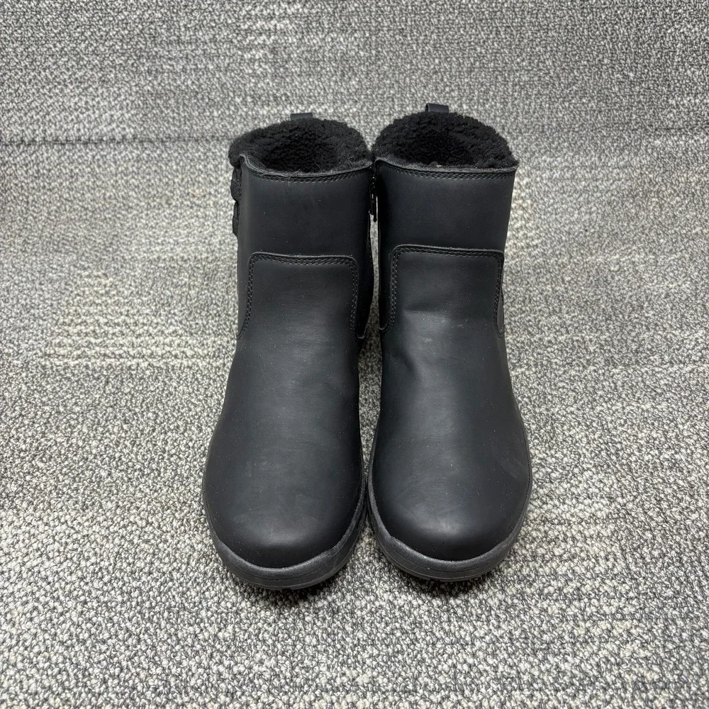 Eddie Bauer Siren Women's Size 8 Black Faux Fur Lined Winter Ankle Boots Zip